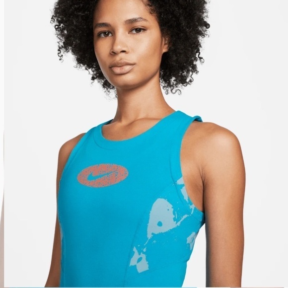 Nike Sportswear Icon Clash Women's Tank Dress Small - Picture 4 of 5
